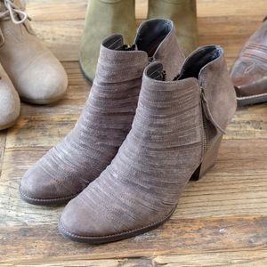 Paul Green booties - taupe w/metallic sheen - 9